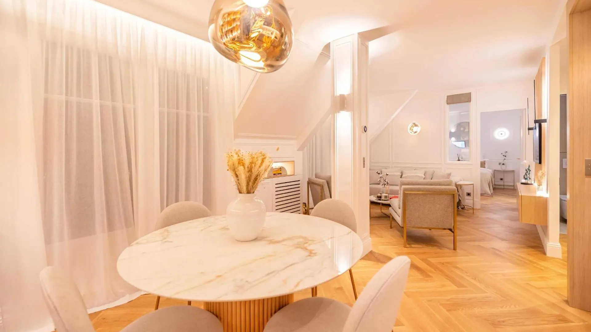 Elegant Apartment - 2Br-4P - Vivienne Paris